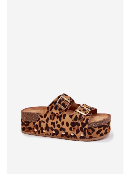 Women's sandals with buckles on a massive platform leopard Odisene