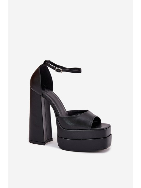 Women's Sandals On Heel And Platform Black Beloria