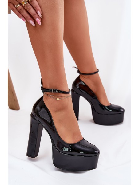 Lacquered High Heel And Platform Pumps Black Nianka