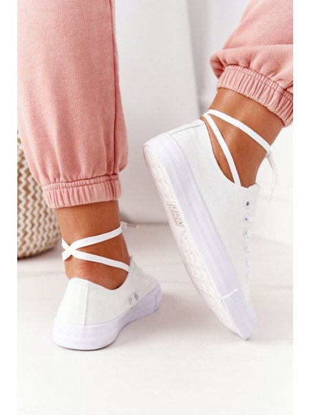 Classic Women's Sneakers White Omerta