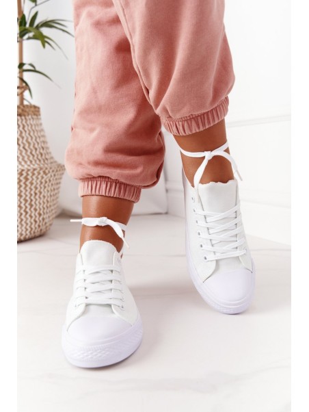 Classic Women's Sneakers White Omerta