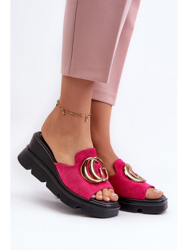 Ladies Sandals Made Of Eco Suede On Wedge And Platform With Golden Decoration Vinceza 58295 Fuchsia Ladies Sandals Made Of Eco Suede On Wedge And Platform With Golden Decoration Vinceza 58295 Fuchsia