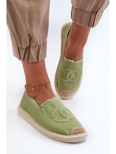 Klasikinės moteriškos espadrilės su žaliu dvelksmu