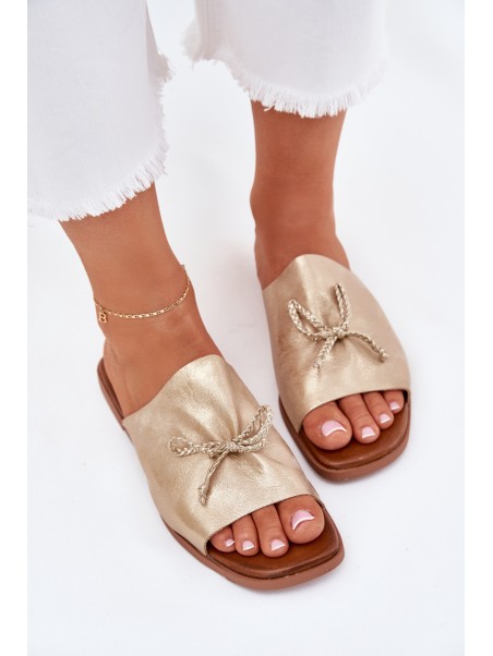Ladies flat sandals with decorative tie golden Norela