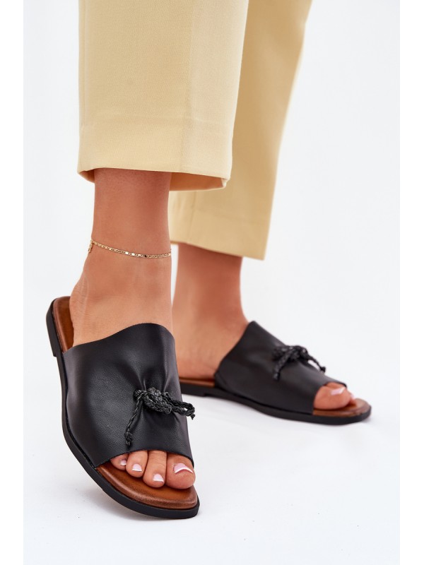 Women's flat sandals with decorative tying black Norela