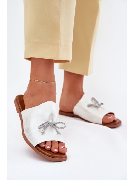 Women's sandals on flat heel with decorative tying silver Norela