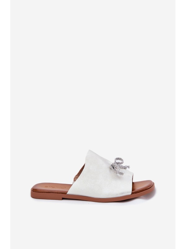Women's sandals on flat heel with decorative tying silver Norela