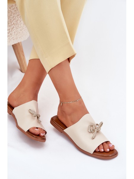 Women's sandals on a flat heel with decorative tying beige Norela
