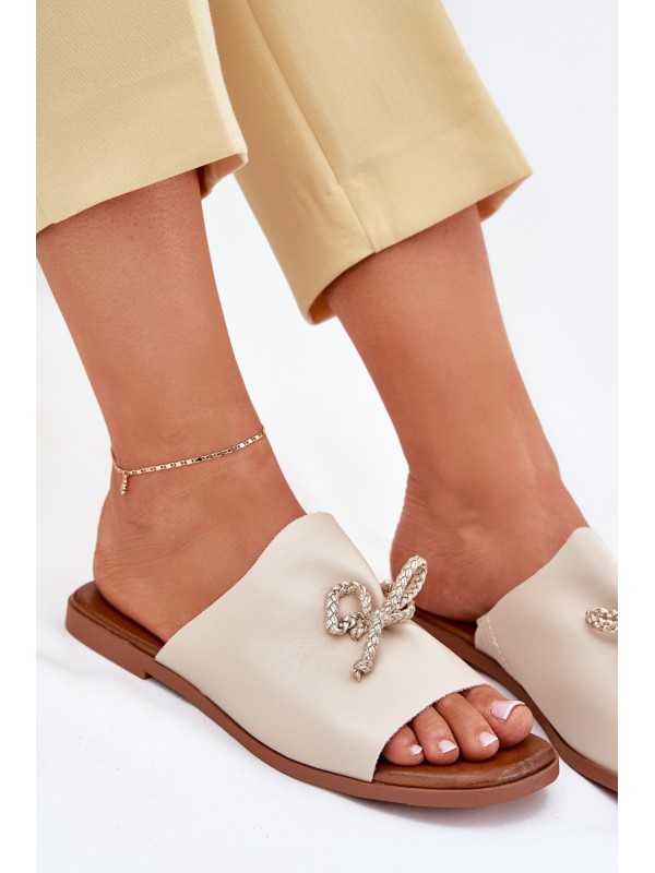 Women's sandals on a flat heel with decorative tying beige Norela