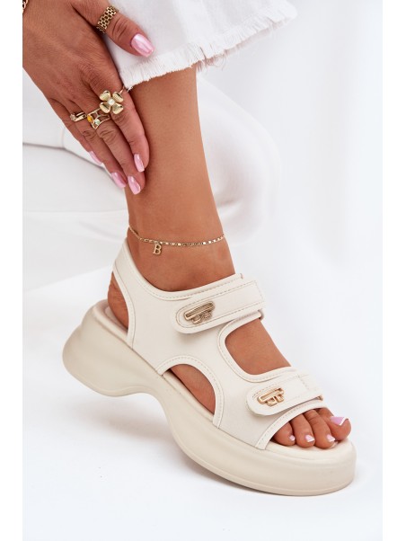 Women's sandals with golden details beige Luvira
