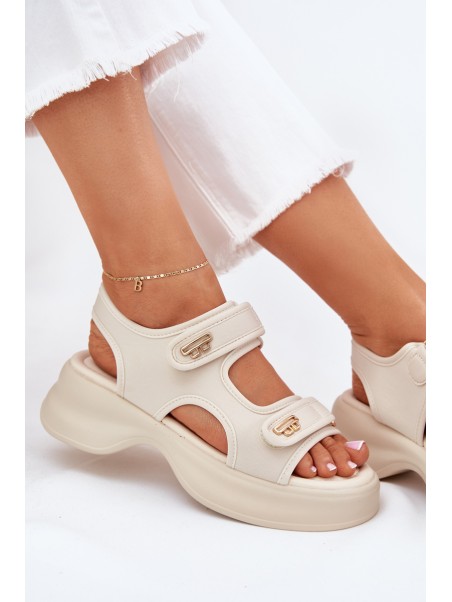 Women's sandals with golden details beige Luvira