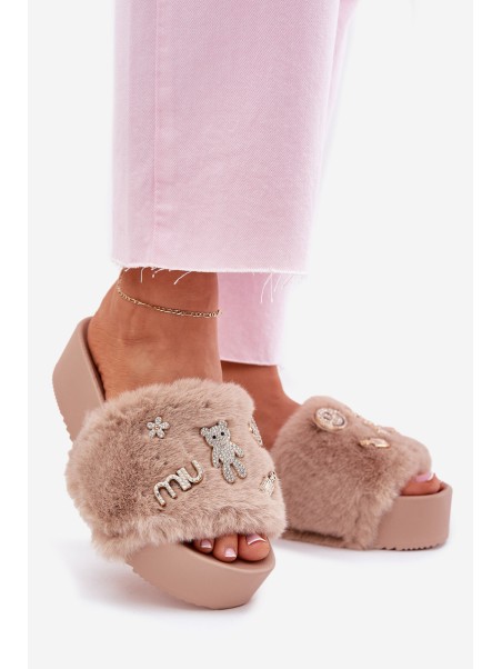 Women's Platform Slippers With Fur And Gold Accessories Beige Livira