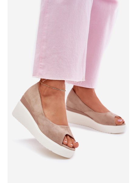 Women's wedge sandals made of eco suede beige Velira
