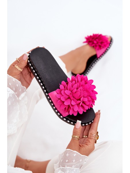 Ladies slippers adorned with flowers fuchsia Cellanen
