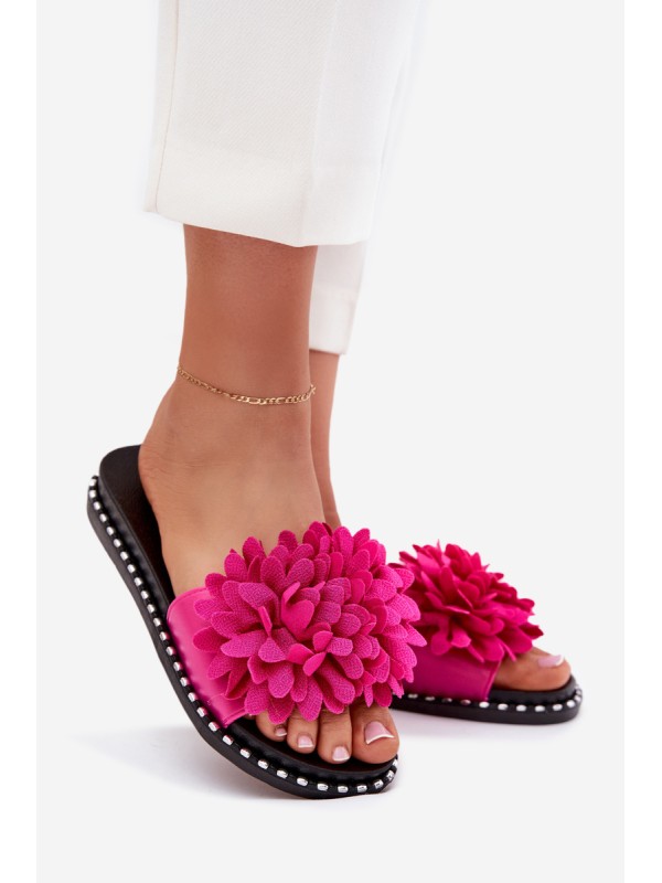 Ladies slippers adorned with flowers fuchsia Cellanen