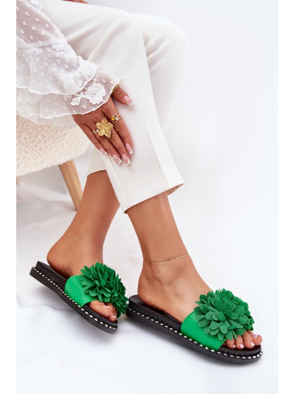 Ladies flip flops decorated with flowers green Cellanen