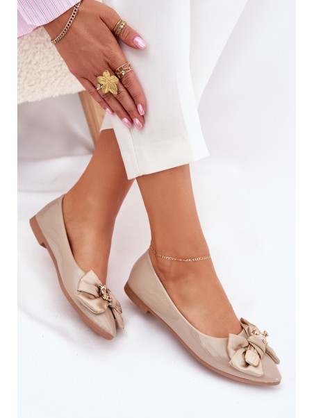 Glossy Ballerinas With Bow And Golden Brooch Dark Beige Rivona
