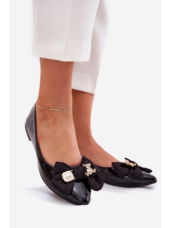 Glossy ballerinas with bow and gold brooch black Rivona