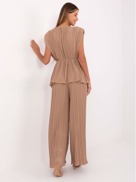 Set-MI-KMPL-A2554.69-camel