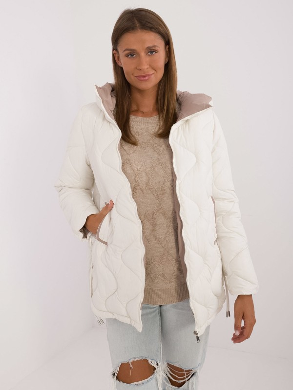 Dygsniuota moteriška striukė su kišenėmis