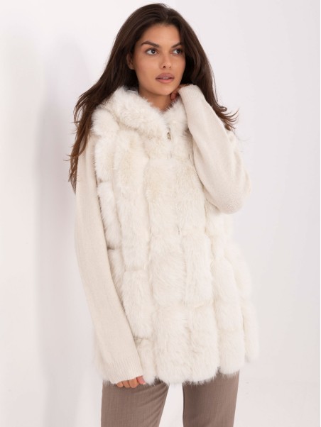 Vest-AT-KZ-2379.96P-ecru