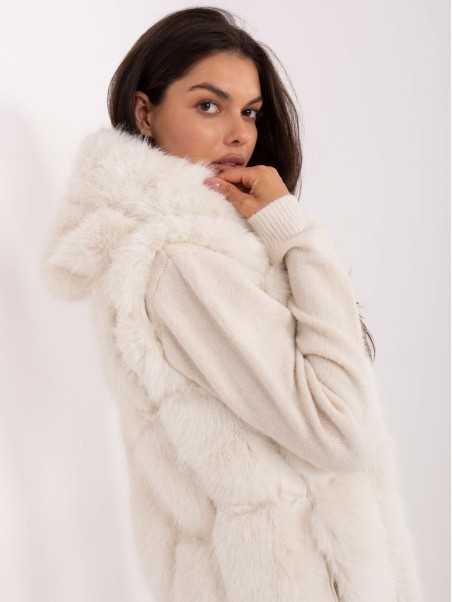 Vest-AT-KZ-2379.96P-ecru