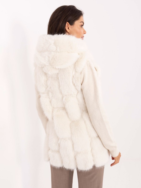 Vest-AT-KZ-2379.96P-ecru