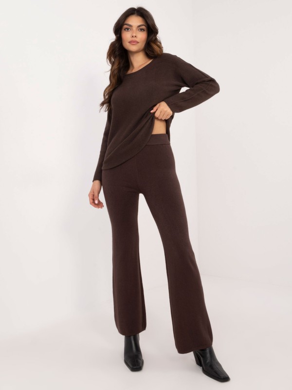 Komplektas-IT-KMPL-2219.51-tamsiai ruda