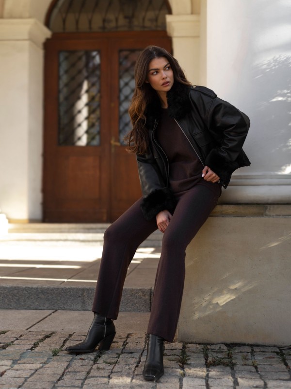 Komplektas-IT-KMPL-2219.51-tamsiai ruda