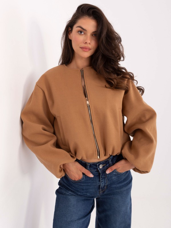 Užtraukiama bomber stiliaus striukė