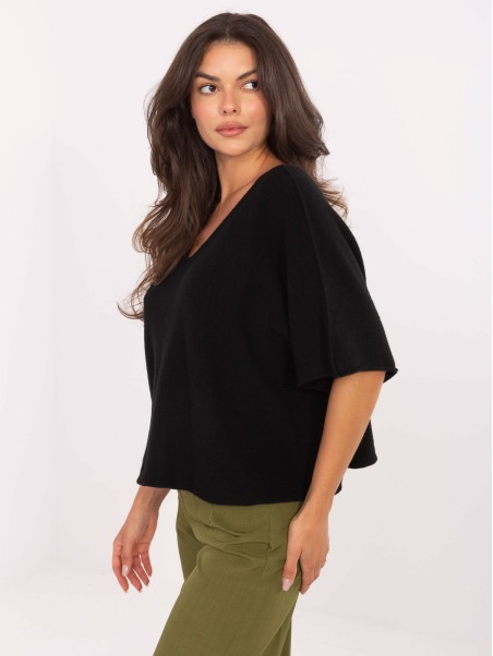 Sweter-IT-SW-2202.52-juodas