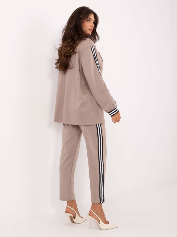 Set-IT-KMPL-9721.15-tamsiai smėlio spalvos