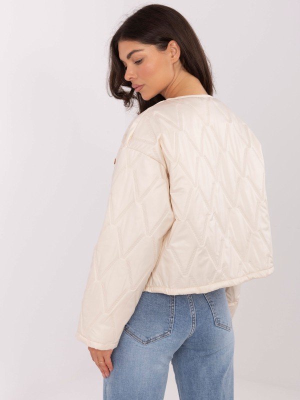 Dygsniuota demisezoninė striukė