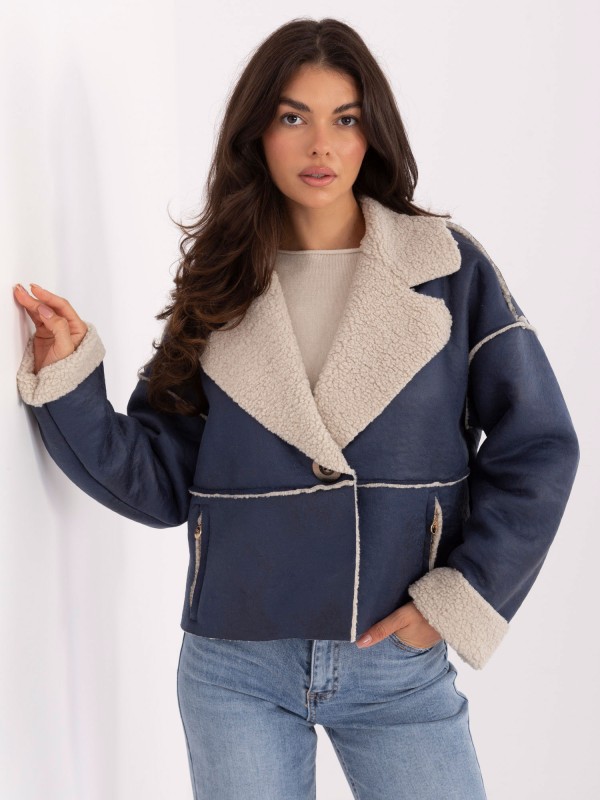 Stilingas šiltas švarkelis su atvartais