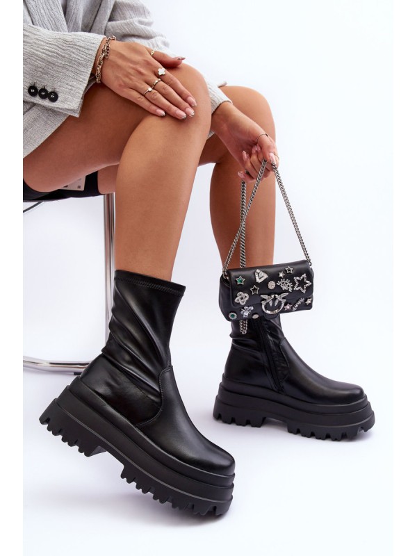 Leather Boots on a Massive Platform Black Luinai