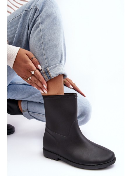 Women's Classic Slip-On Boots Black Solihia