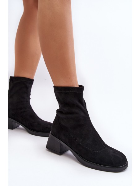 Women's low heeled ankle boots brown Aphroteia
