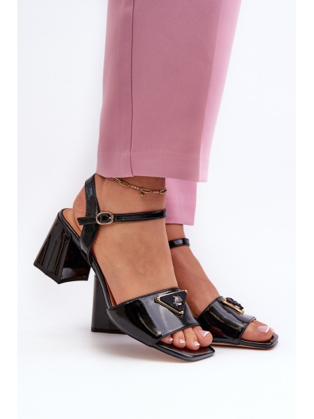 Elegant Black Patent Sandals with Heel D&A MR38-660