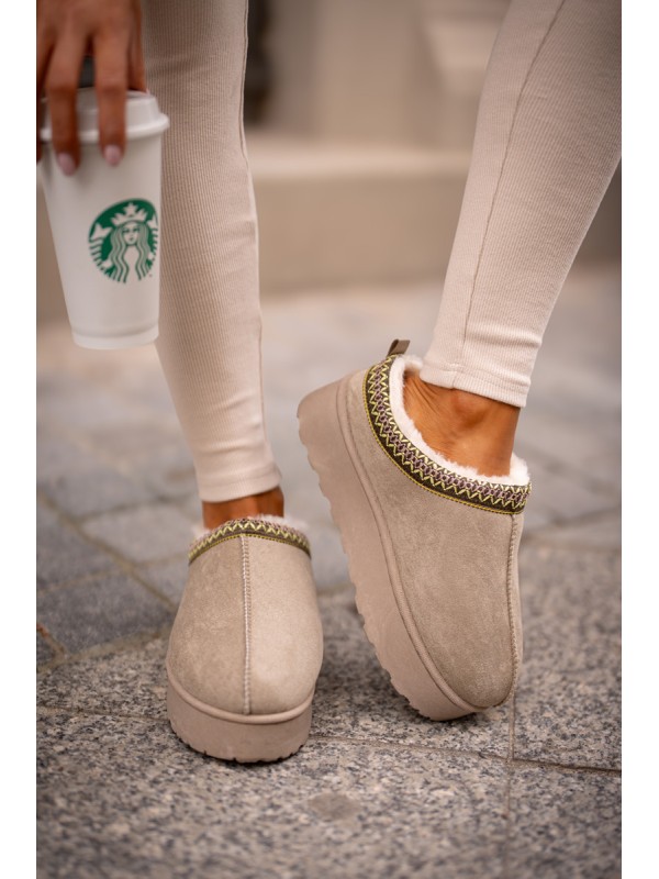 Women's Platform Winter Boots Insulated With Fur Green Straps