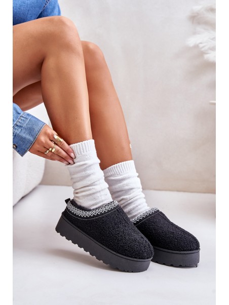 Women's Snow Boots On Platform With Embroidery Black Tirissa