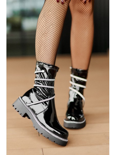 Lacquered Ankle Boots With Decoration Black Kikizelle