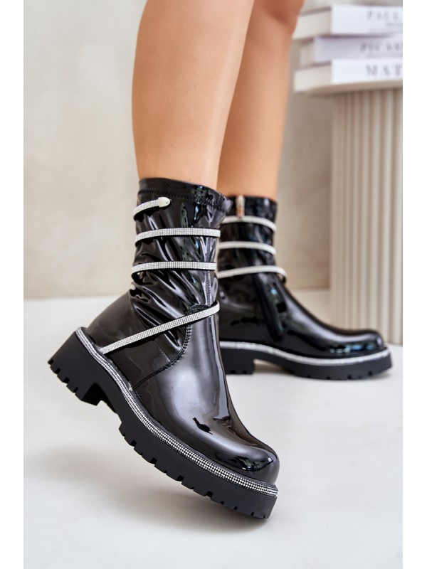 Lacquered Ankle Boots With Decoration Black Kikizelle