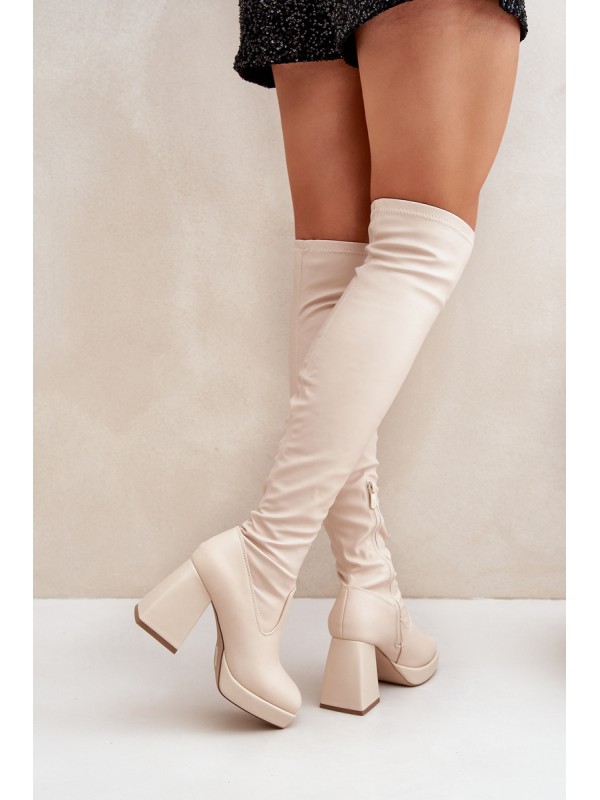 Fitted knee-high boots with a heel in light beige Sanniraen