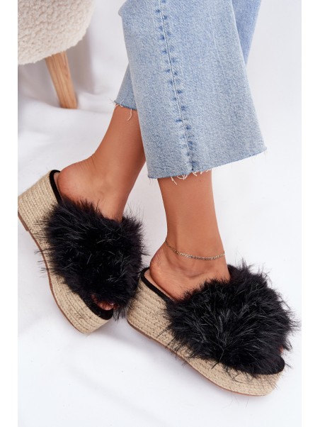 Women's wedge sandals with fur and braiding black Virela