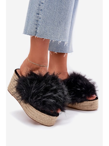Women's wedge sandals with fur and braiding black Virela