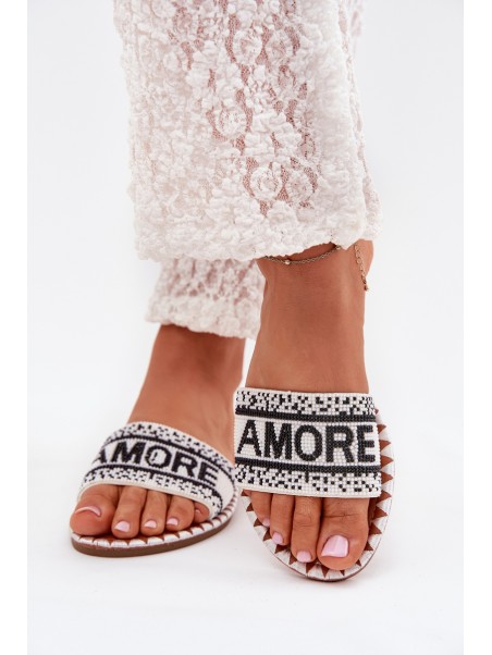 Ladies flat sandals with decoration Amore white Avelina