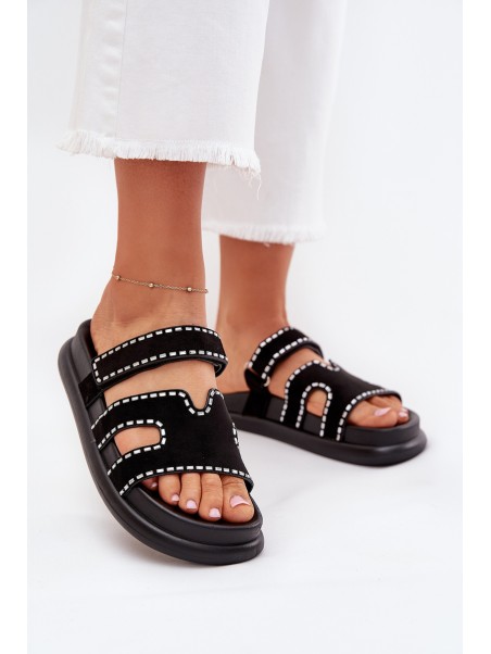 Women's Sandals With Decoration On The Platform Black Delyna
