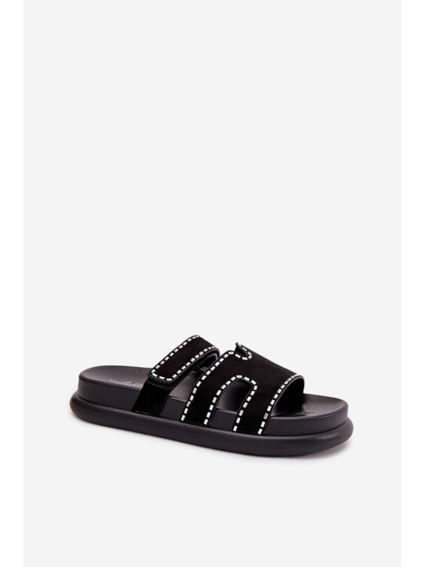 Women's Sandals With Decoration On The Platform Black Delyna