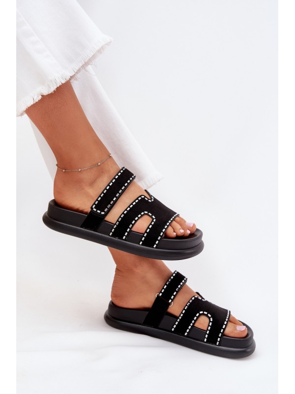Women's Sandals With Decoration On The Platform Black Delyna