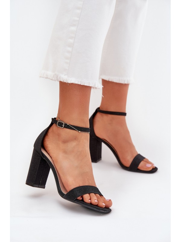 Shiny women's sandals with a heel black Kavina